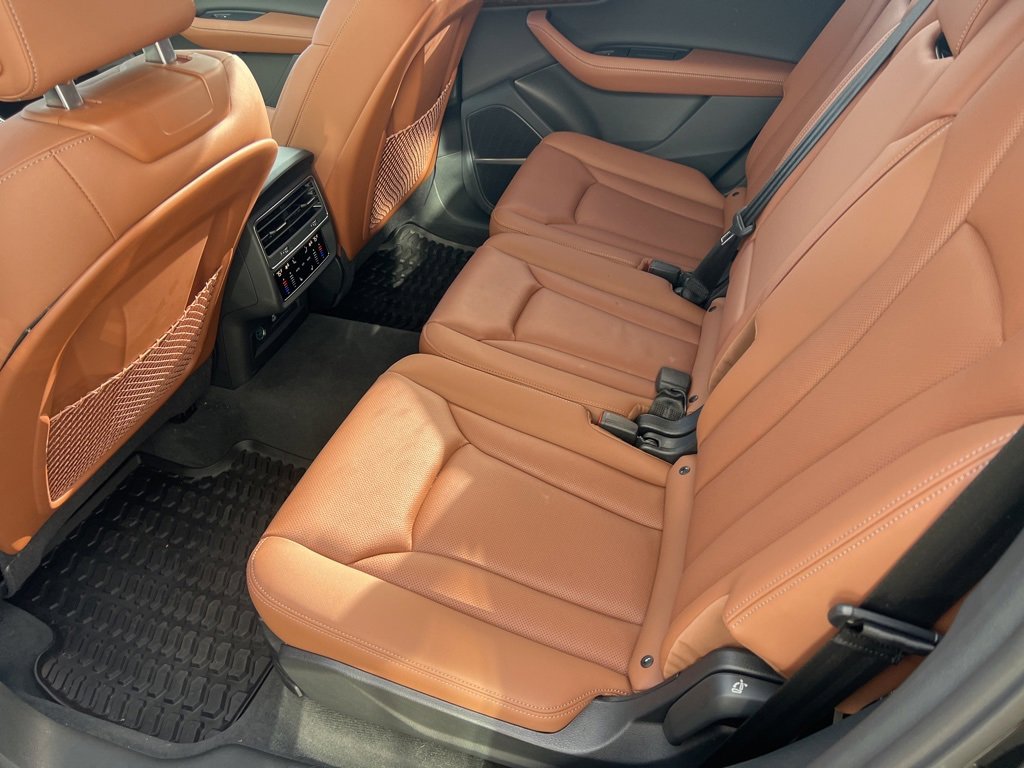 Used 2025 Audi Q7 3.0T Premium Plus w/ Premium Plus Package image 60