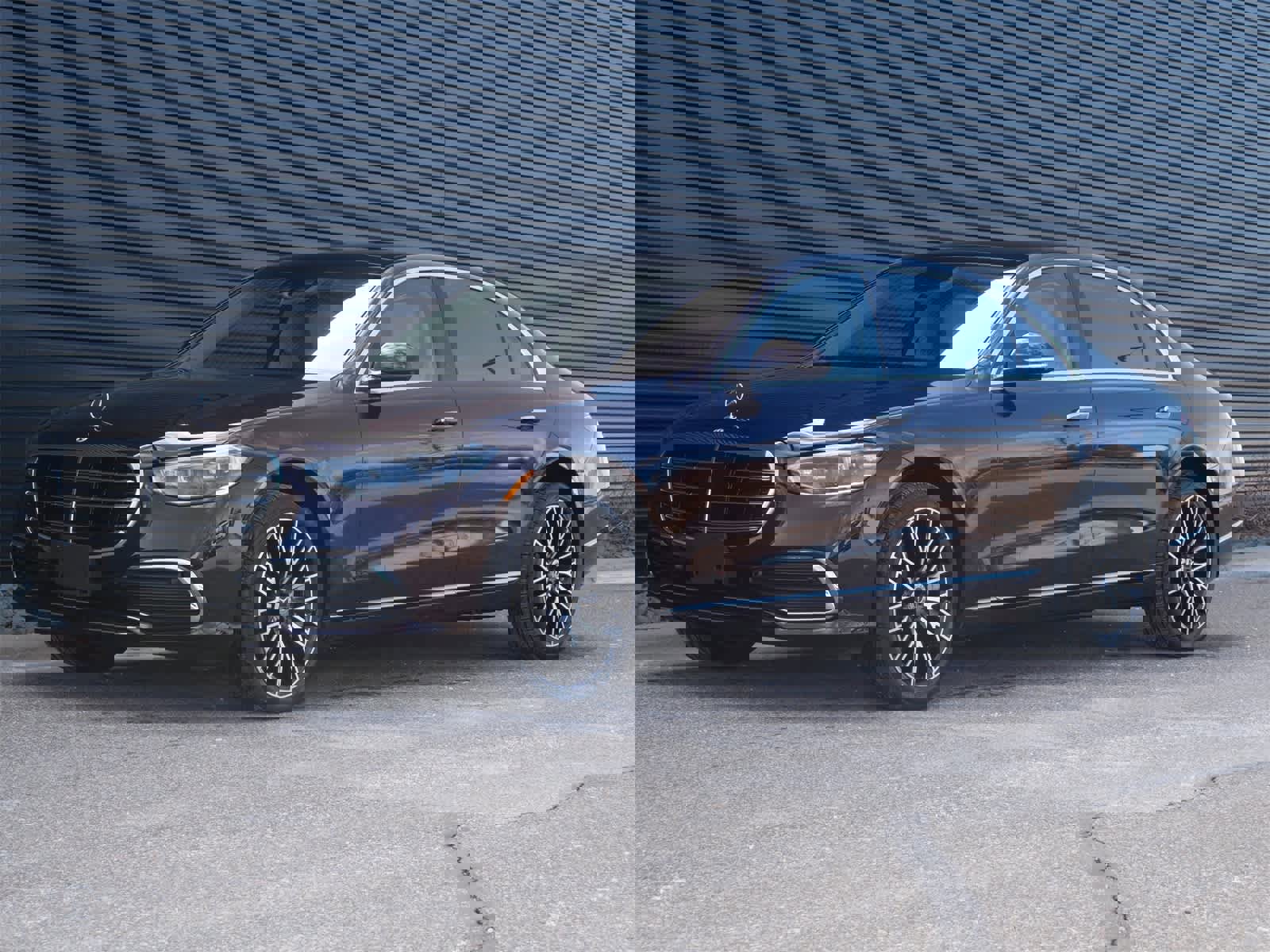 Used 2021 Mercedes-Benz S 580 4MATIC Sedan image 1