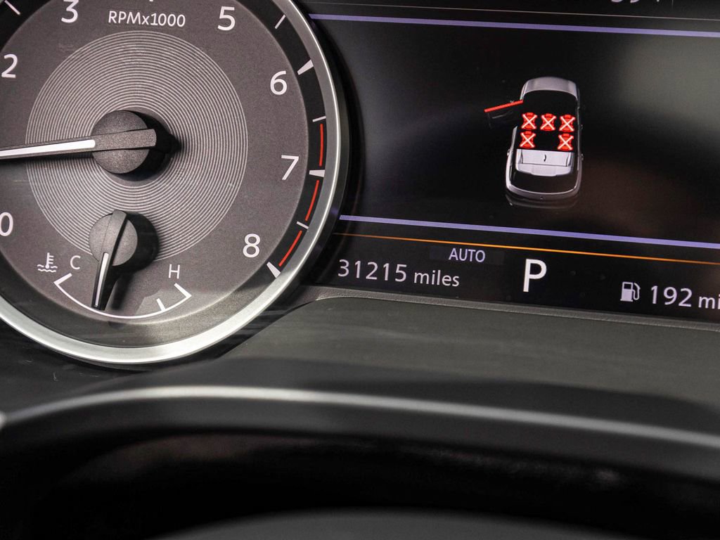 Used 2023 INFINITI QX60 Pure AWD/4WD image 18