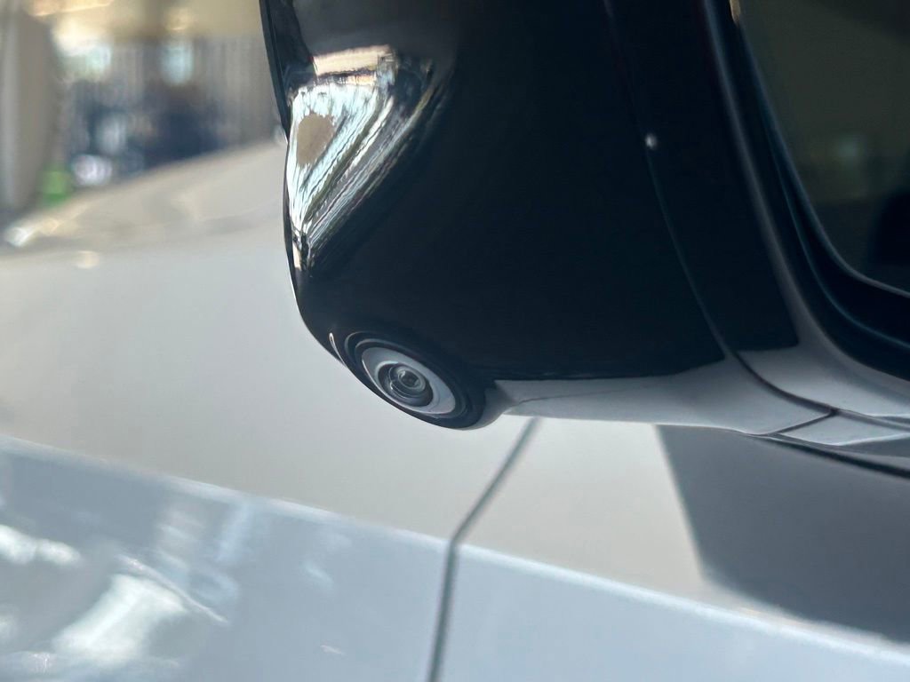 Used 2022 Cadillac Escalade Sport image 18