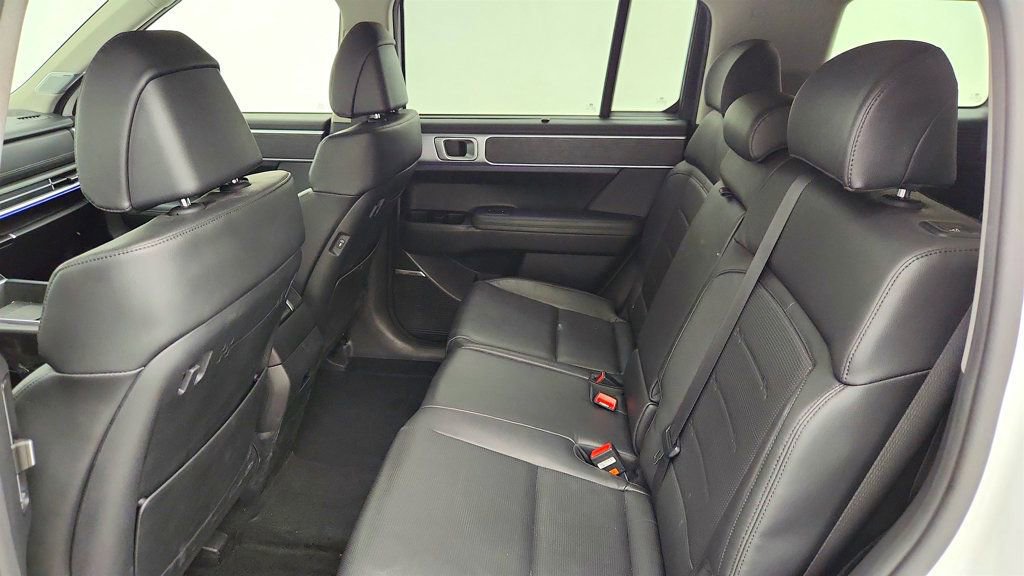 Used 2024 Hyundai Santa Fe Limited image 20