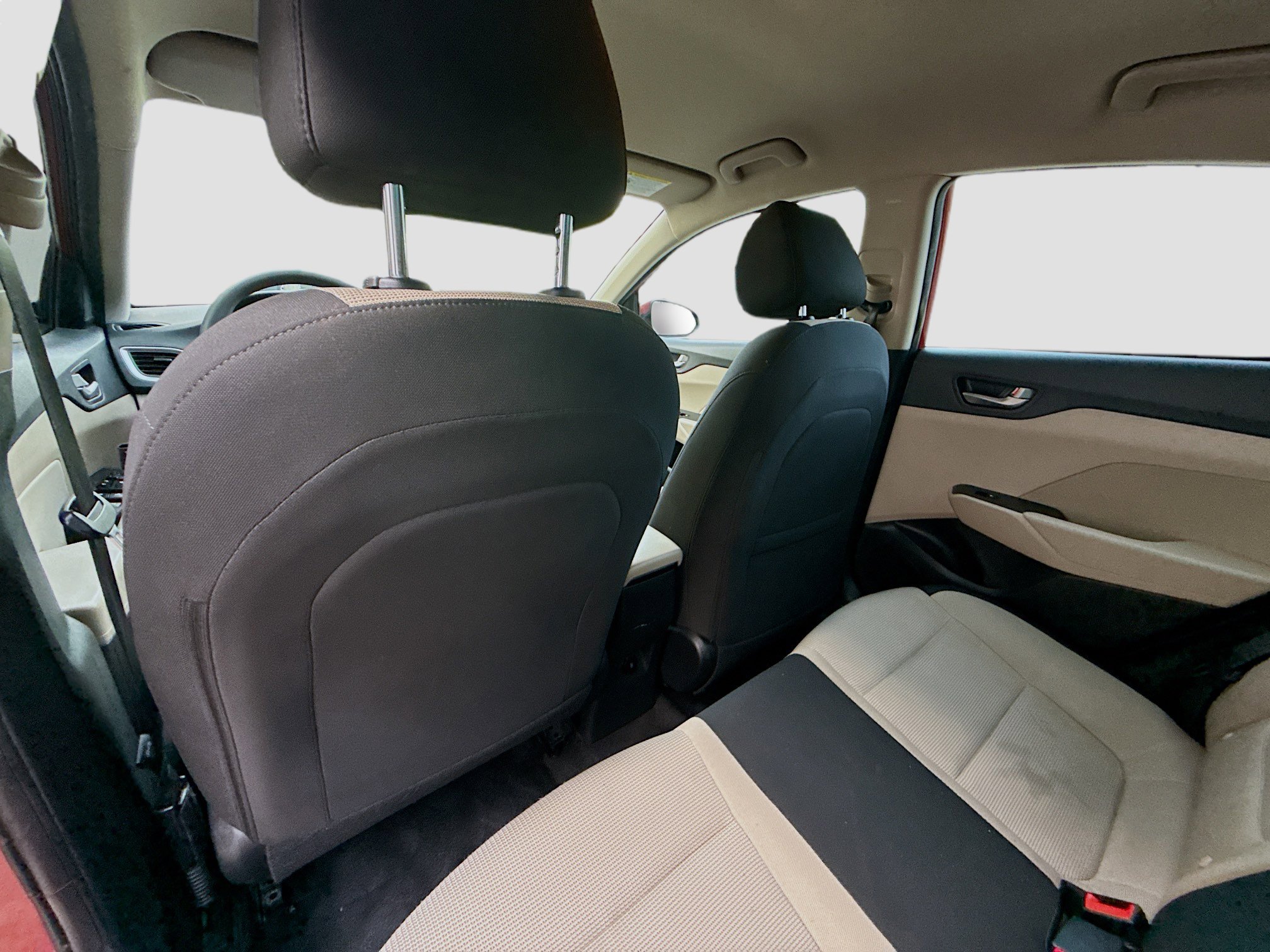 Used 2022 Hyundai Accent SEL image 18