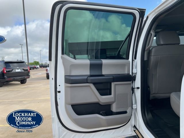 Used 2018 Ford F250 XL w/ Power Equipment Group AWD/4WD image 13