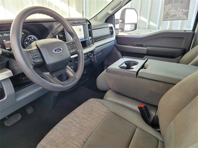 Used 2024 Ford F250 XLT image 11
