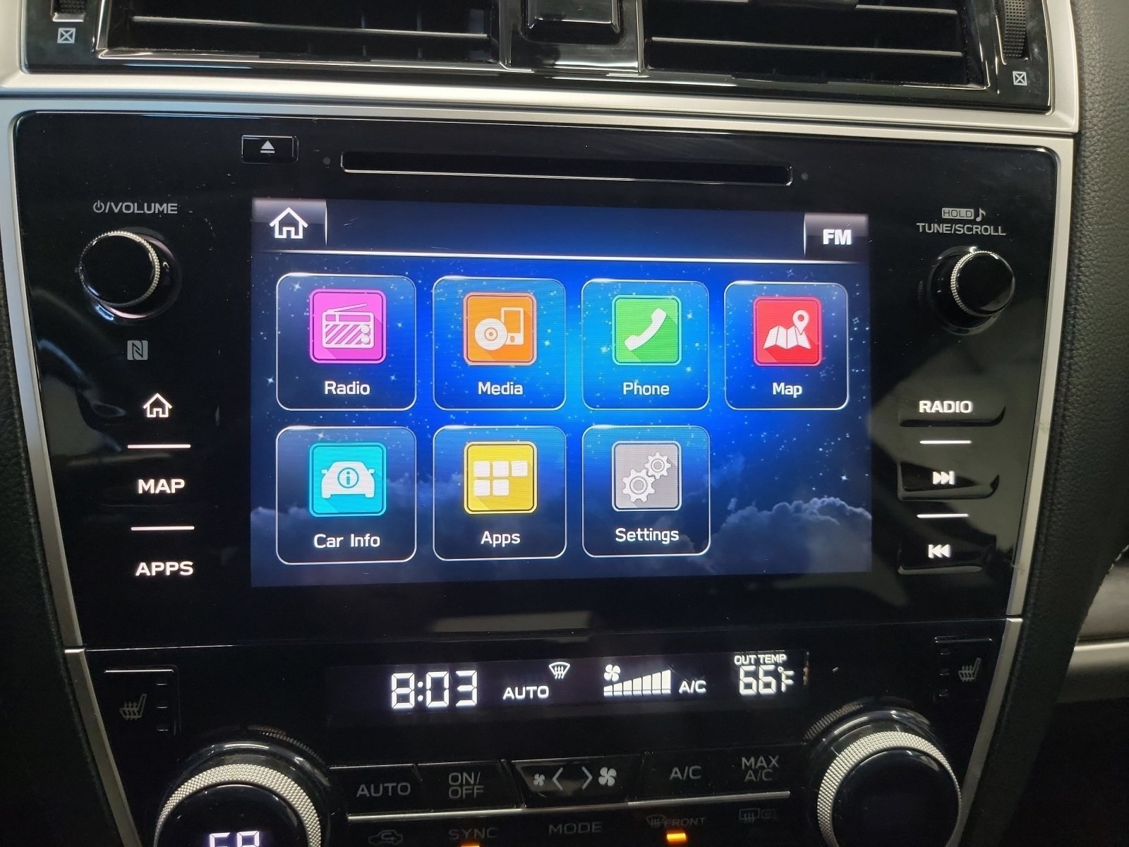 Used 2018 Subaru Outback 3.6R Limited AWD/4WD image 22