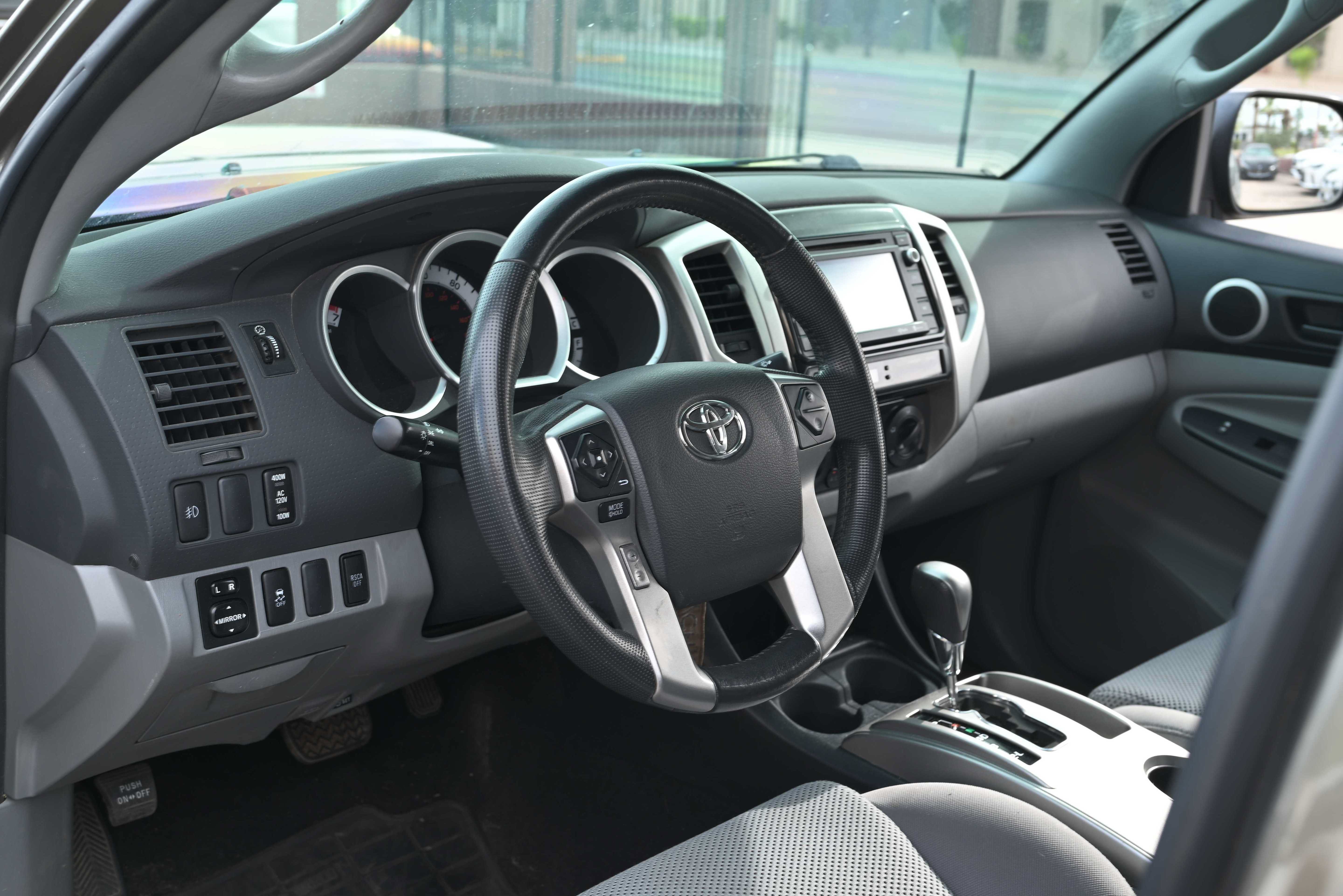 Used 2014 Toyota Tacoma 4x4 Double Cab w/ TRD Sport Package image 11