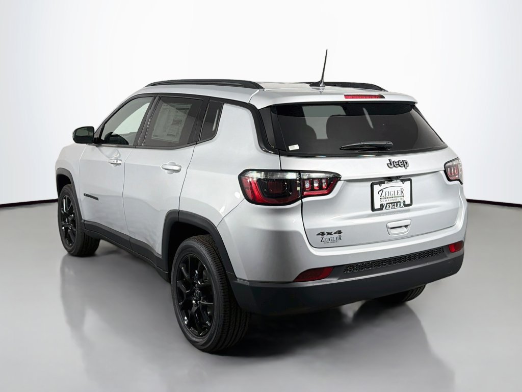 New 2026 Jeep Compass Latitude AWD/4WD image 5