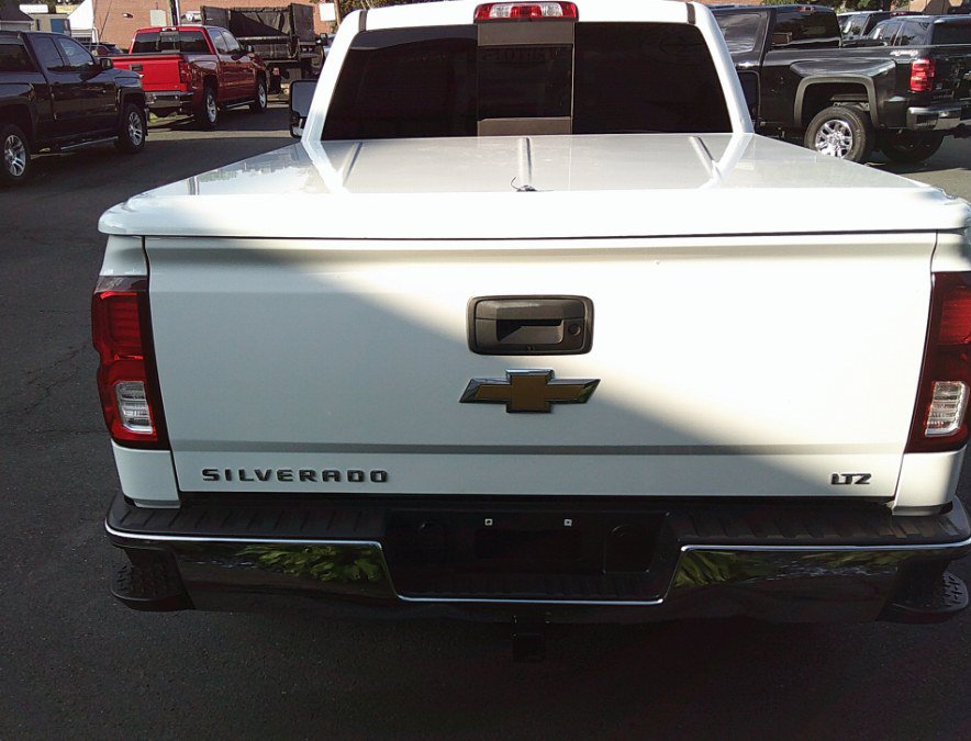 Used 2017 Chevrolet Silverado 1500 LTZ AWD/4WD image 5