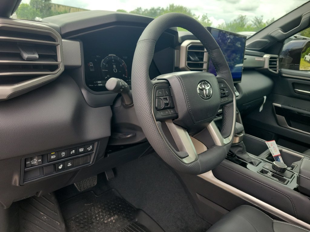 New 2026 Toyota Tundra Limited AWD/4WD image 7