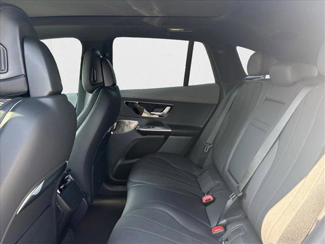 New 2026 Mercedes-Benz EQE 320 4MATIC SUV image 19