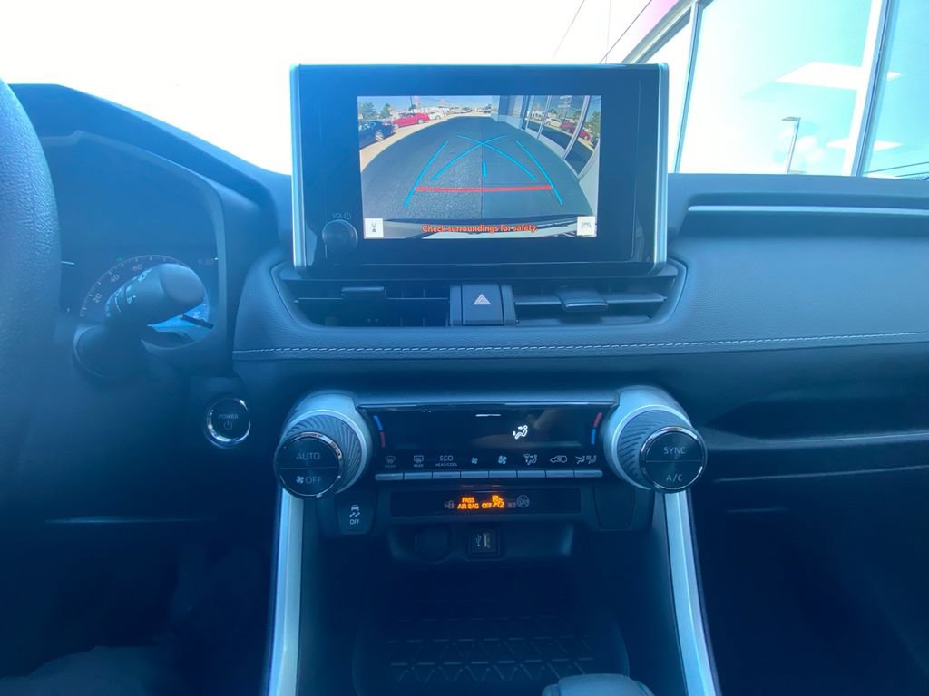 Used 2024 Toyota RAV4 XLE w/ Convenience Package AWD/4WD image 21