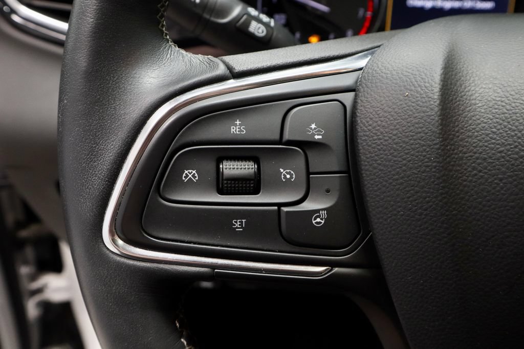 Used 2023 Buick Encore GX Essence w/ Experience Buick Package AWD/4WD image 28