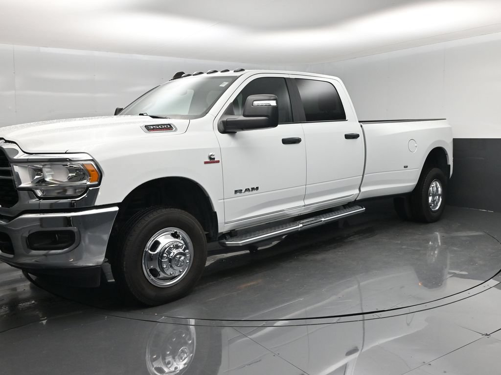 Used 2024 RAM 3500 Big Horn AWD/4WD image 9