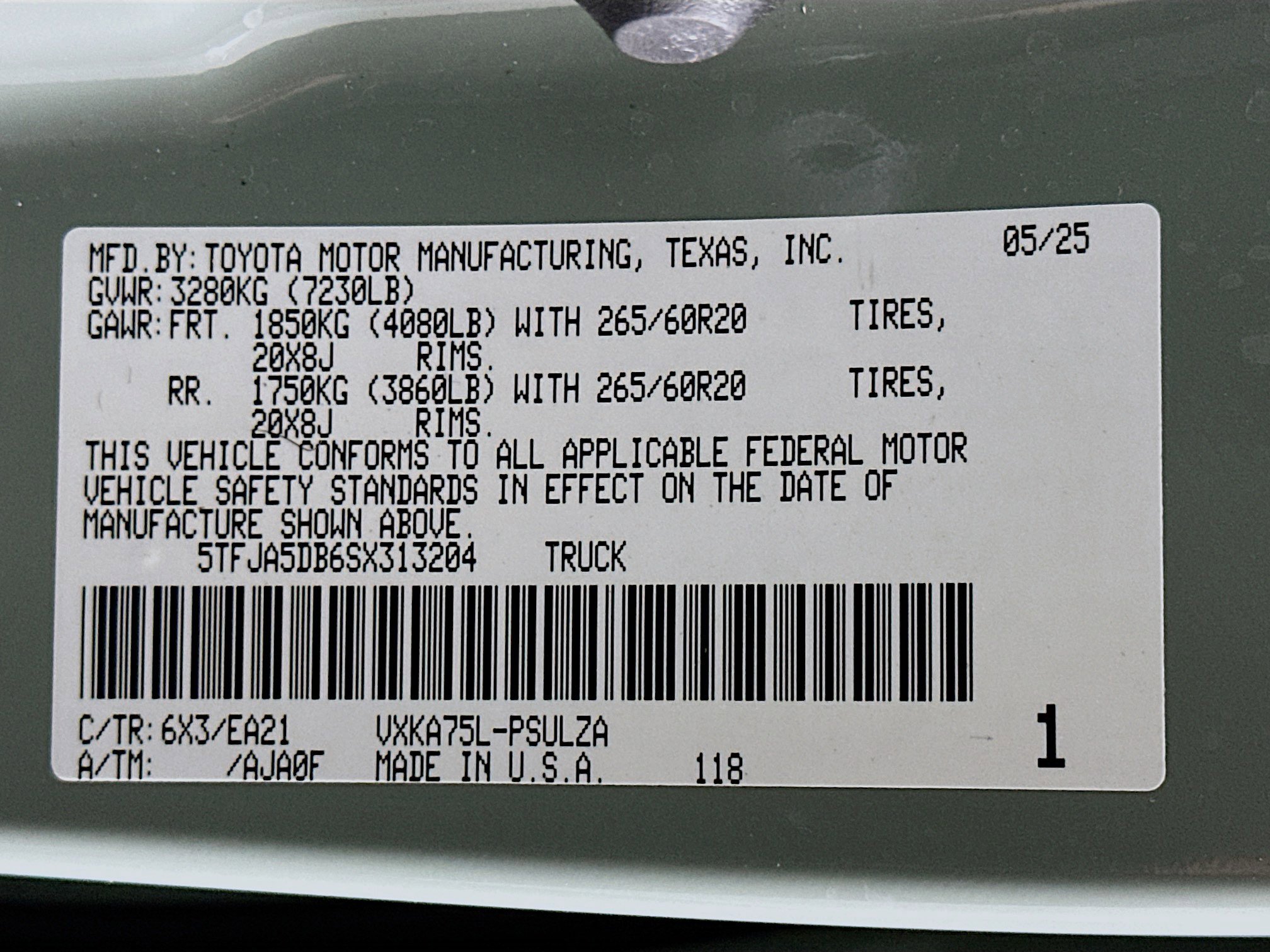 Used 2025 Toyota Tundra Limited image 12