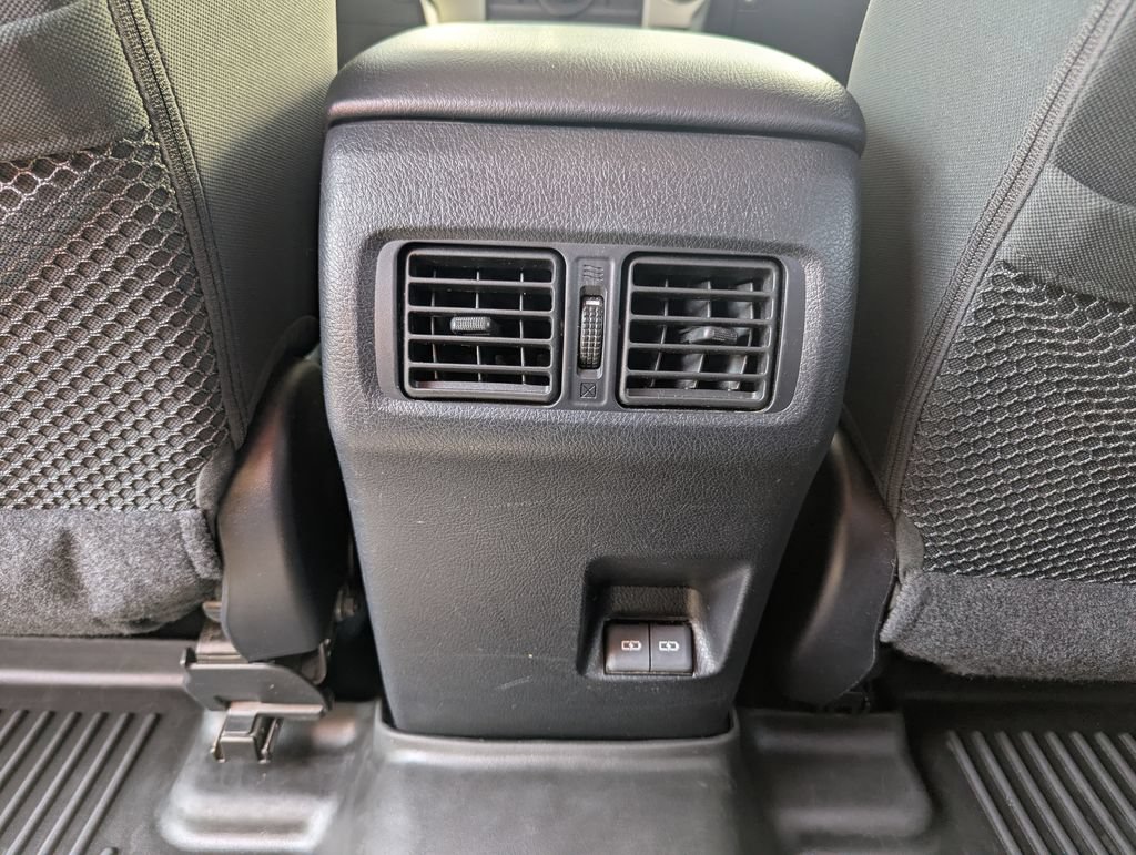 Used 2023 Toyota 4Runner SR5 AWD/4WD image 31