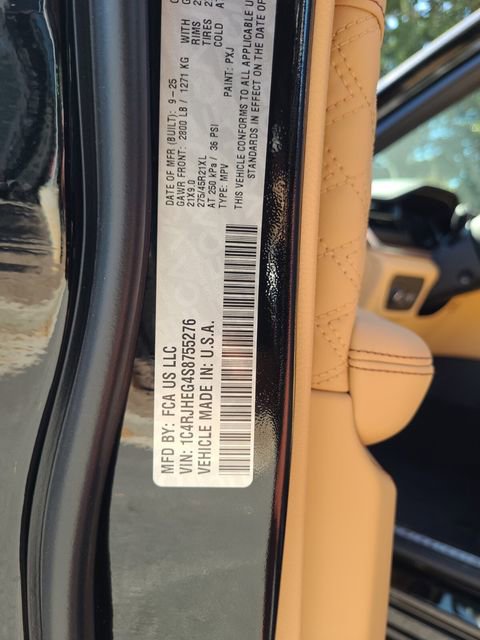 New 2025 Jeep Grand Cherokee Summit AWD/4WD image 29