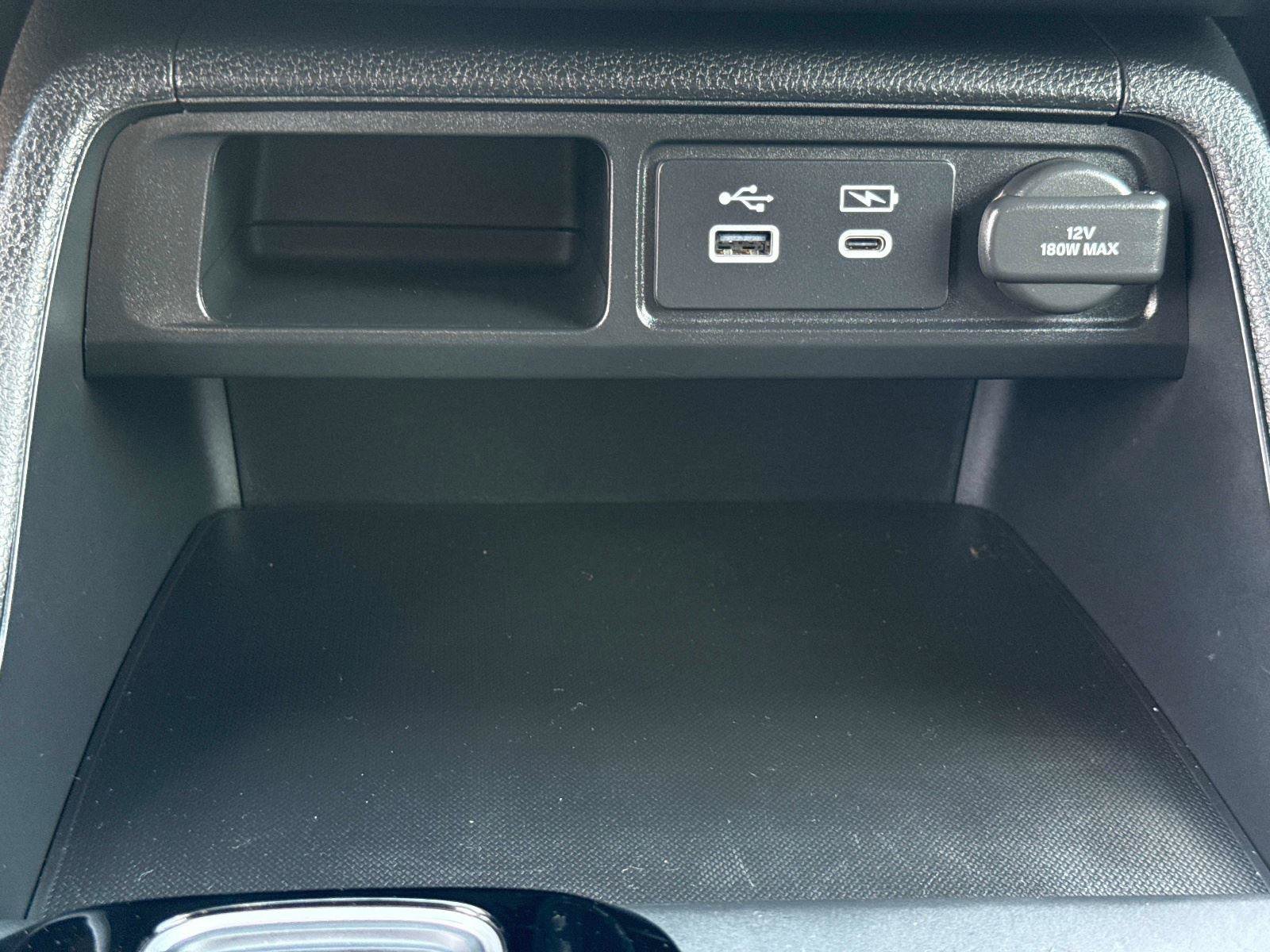 Certified 2025 Honda Pilot Sport image 26