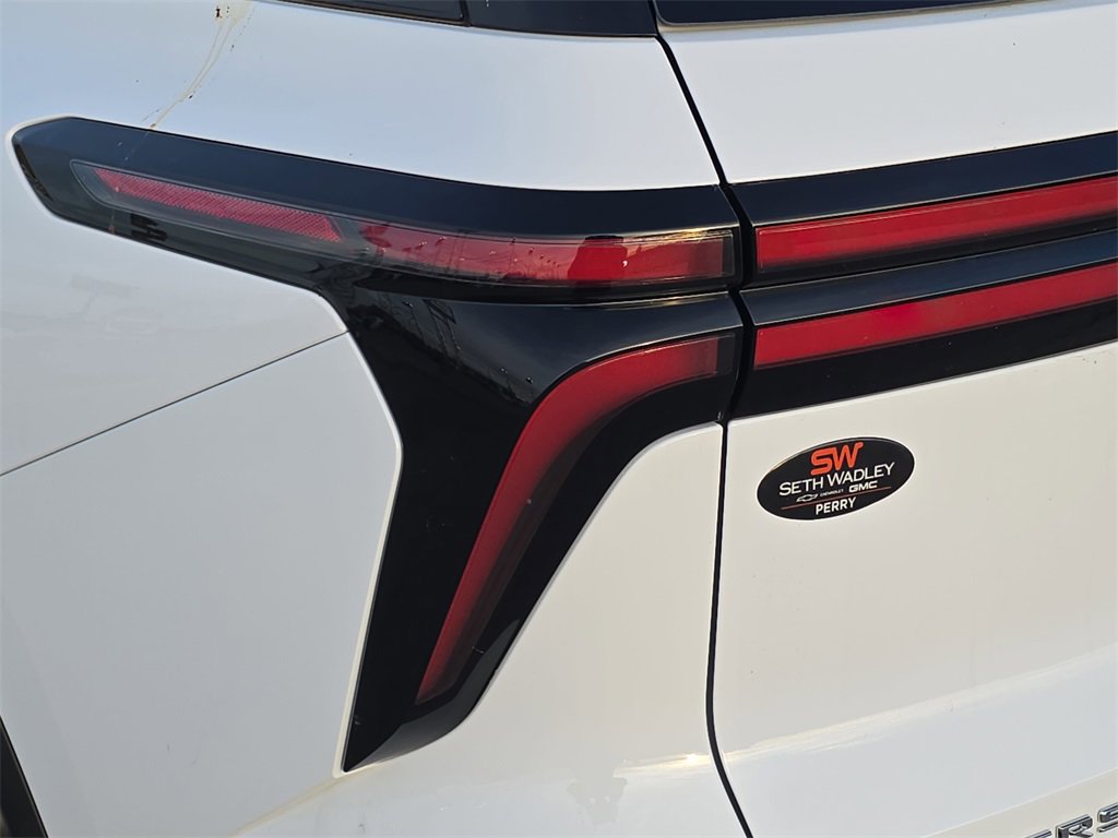 New 2025 Chevrolet Traverse LT w/ Enhanced Driving Package image 35