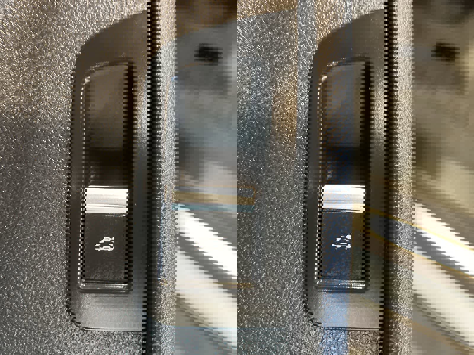 Used 2023 Audi Q7 Premium Plus image 16