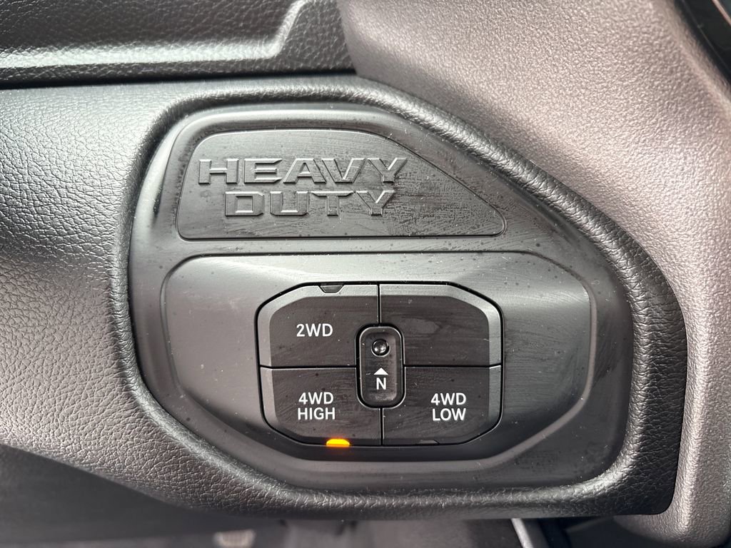 Used 2025 RAM 3500 Big Horn image 25