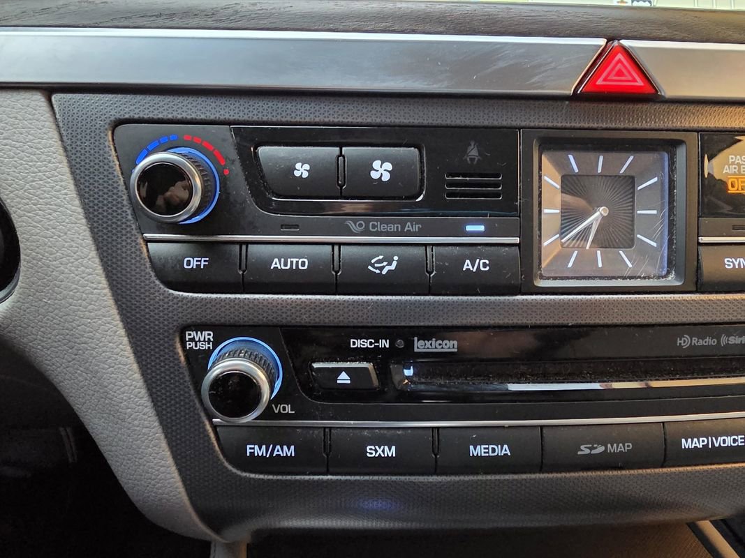 Used 2015 Hyundai Genesis 3.8 w/ Option Group 04 image 33