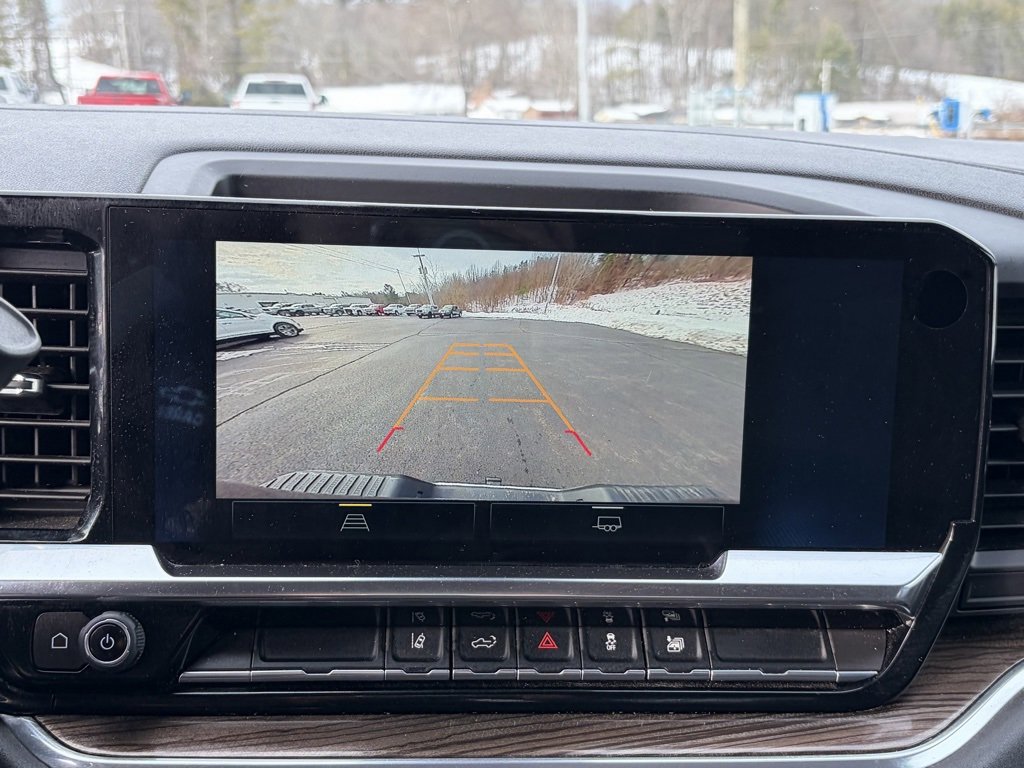 Used 2024 Chevrolet Silverado 2500 LT image 7