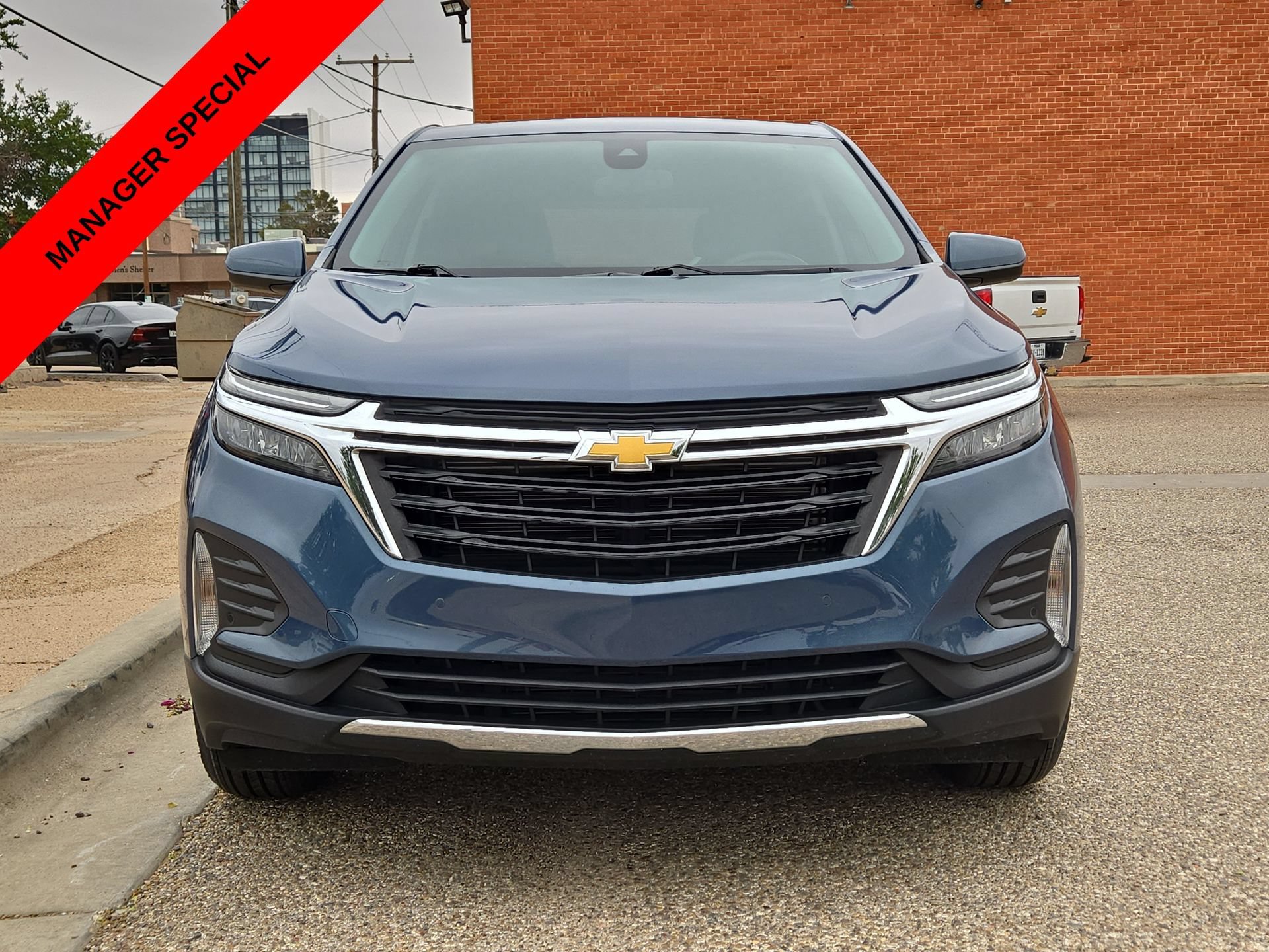 Used 2024 Chevrolet Equinox LT w/ LPO, Floor Liner Package FWD image 10