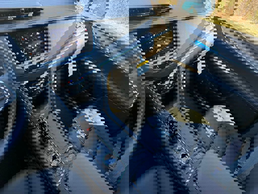 New 2026 Cadillac XT5 Luxury image 29