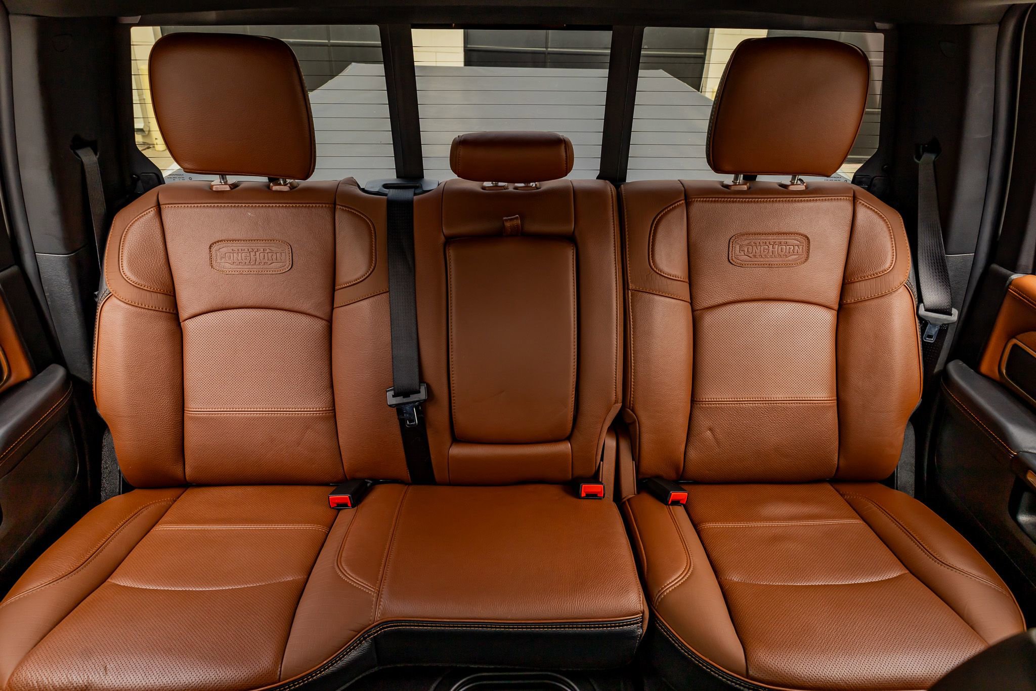 Used 2024 RAM 3500 Limited w/ Towing Technology Group image 35