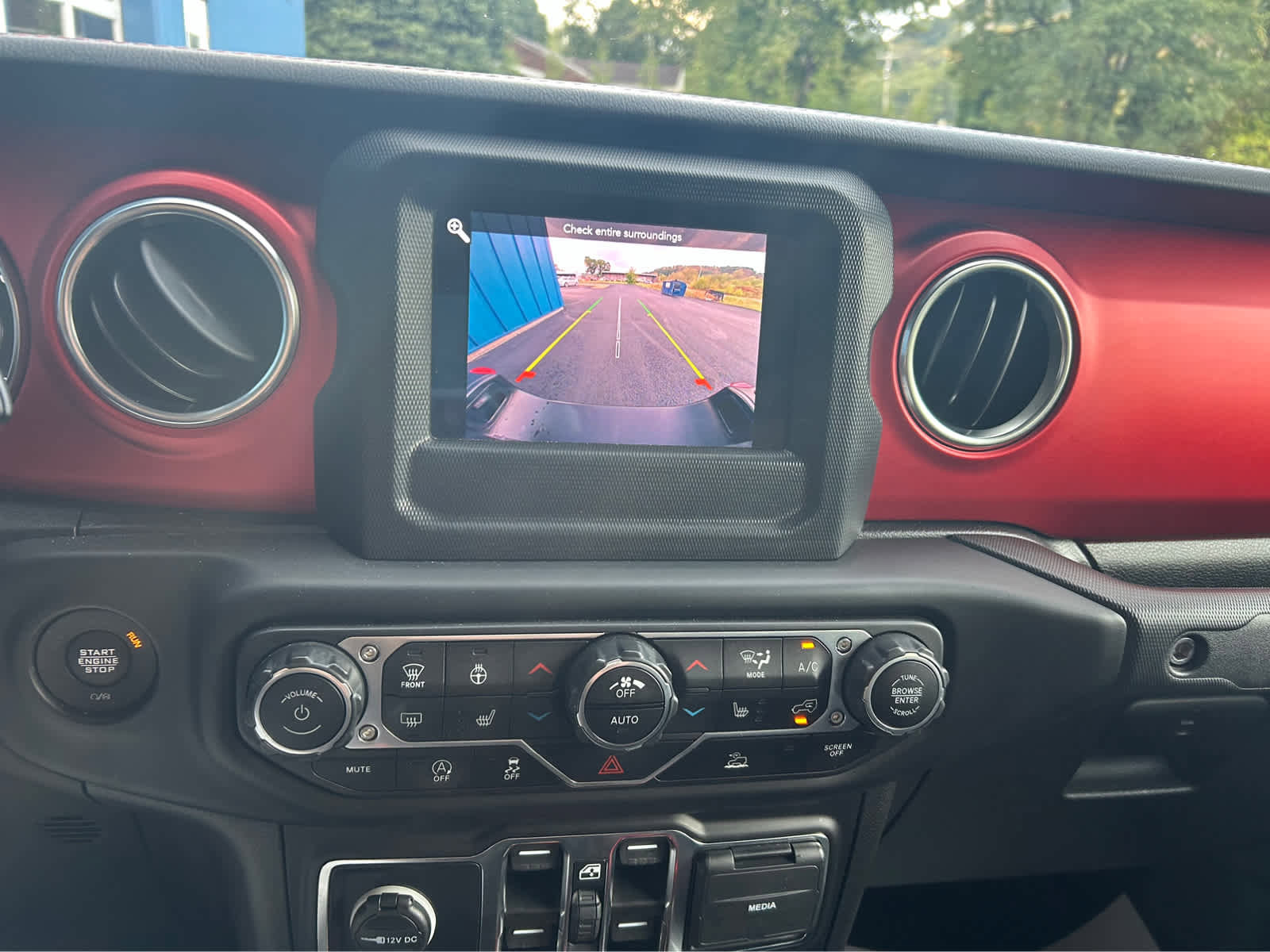 Used 2021 Jeep Gladiator Rubicon w/ LED Lighting Group image 18