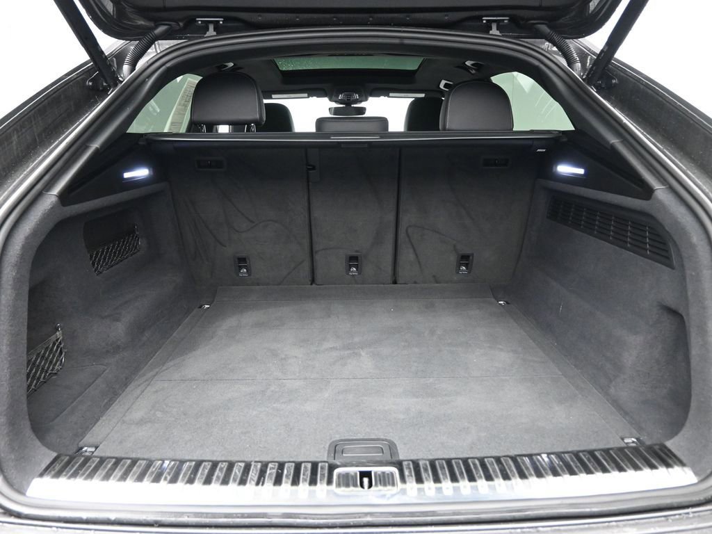 Used 2021 Audi Q8 Premium w/ Black Optic Package image 31