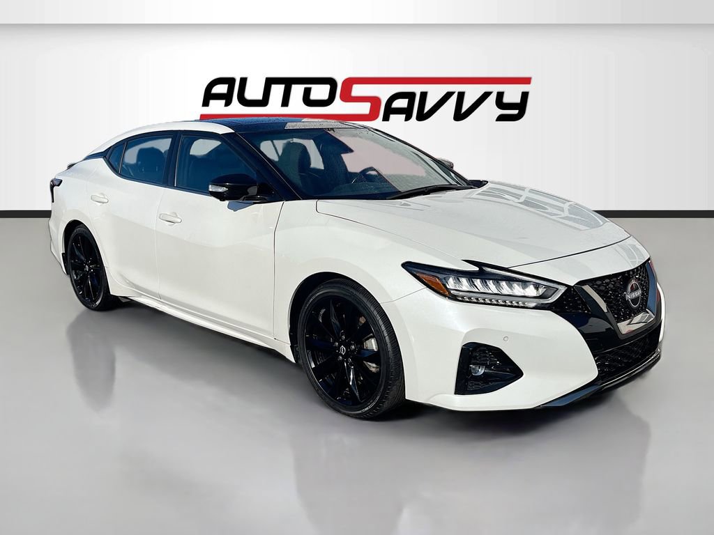 Used 2022 Nissan Maxima SR w/ Sport Mat Group image 1