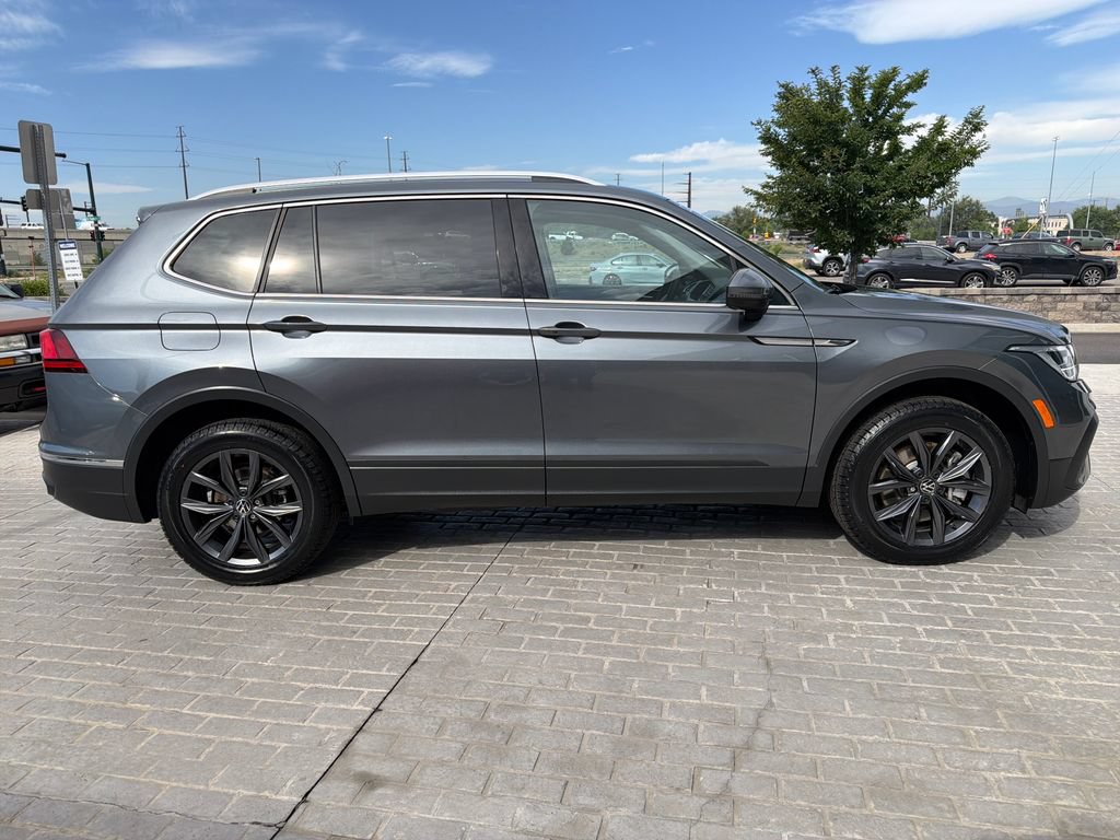 Used 2022 Volkswagen Tiguan SE AWD/4WD image 8