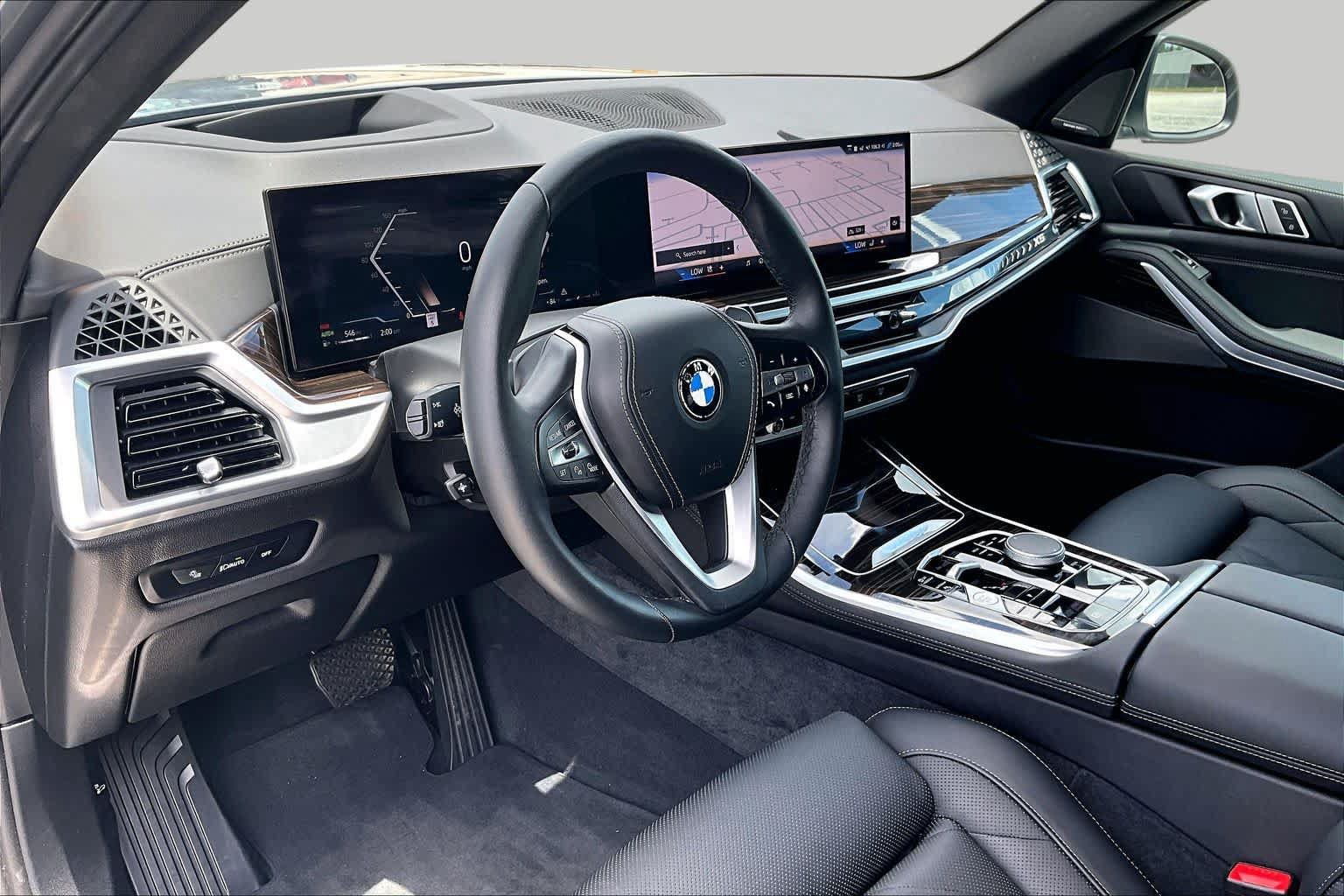 Used 2025 BMW X5 sDrive40i w/ Premium Package RWD image 18