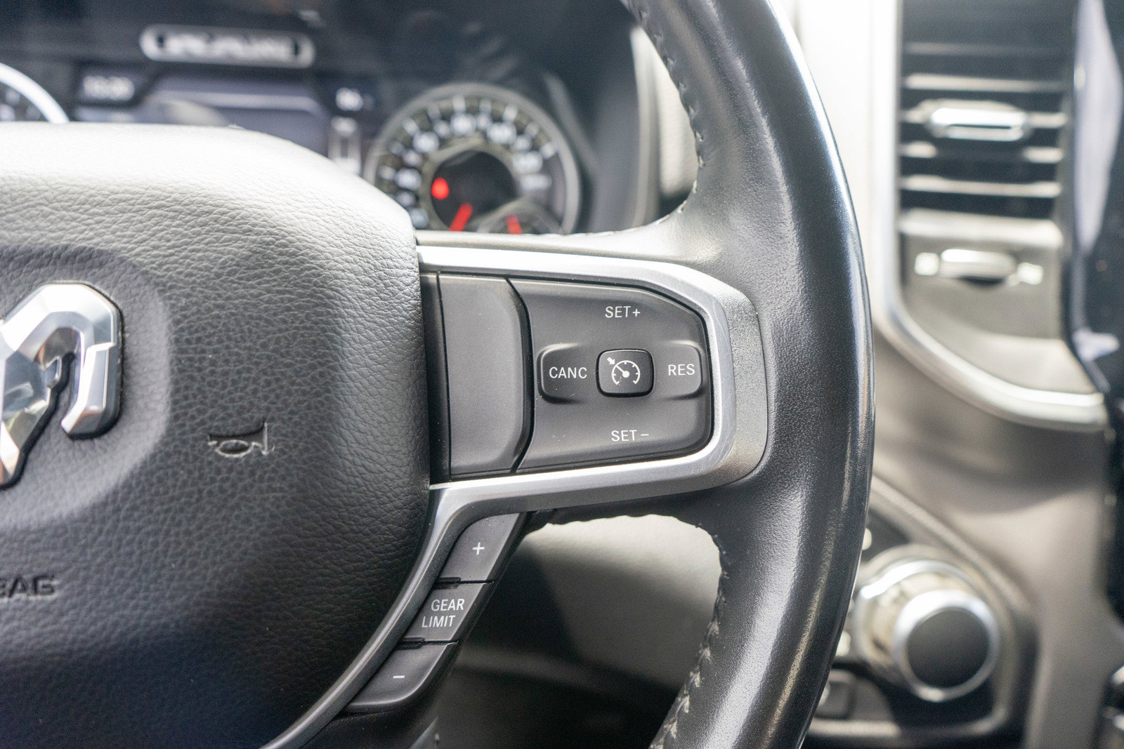 Used 2019 RAM 1500 Big Horn AWD/4WD image 26