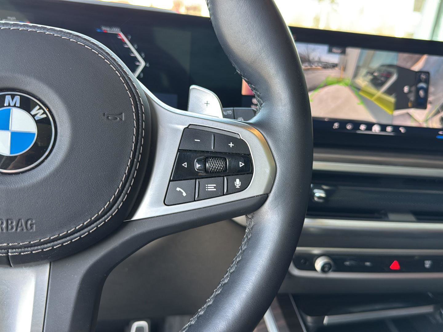 Certified 2024 BMW X7 xDrive40i w/ Executive Package image 19