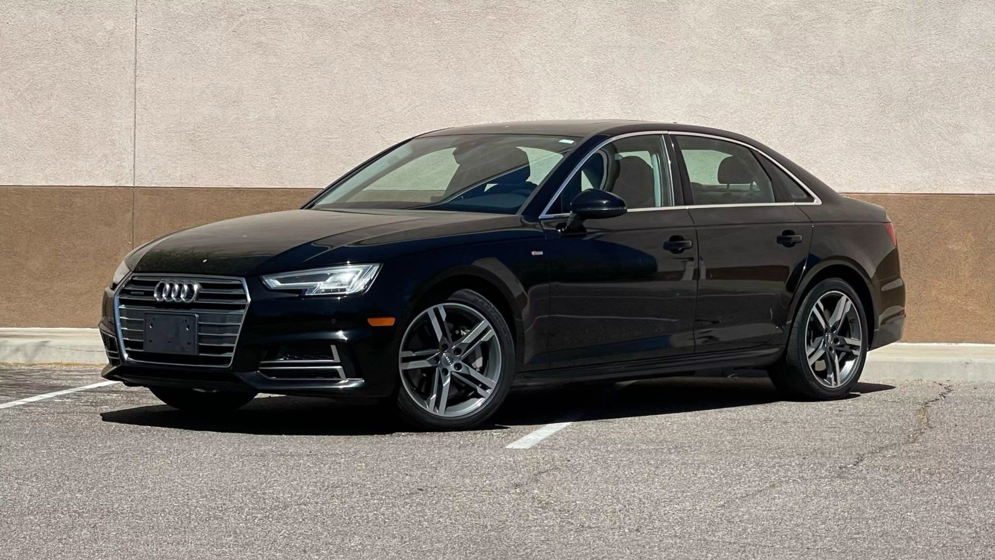 Used 2018 Audi A4 2.0T Premium Plus w/ Premium Plus Package image 3