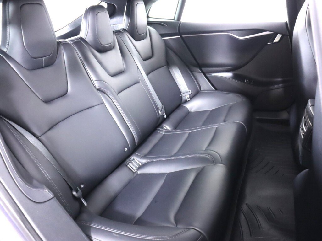Used 2018 Tesla Model S 75D AWD/4WD image 39