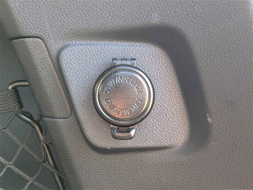 Used 2025 Subaru Outback Limited w/ Popular Package #2 image 28