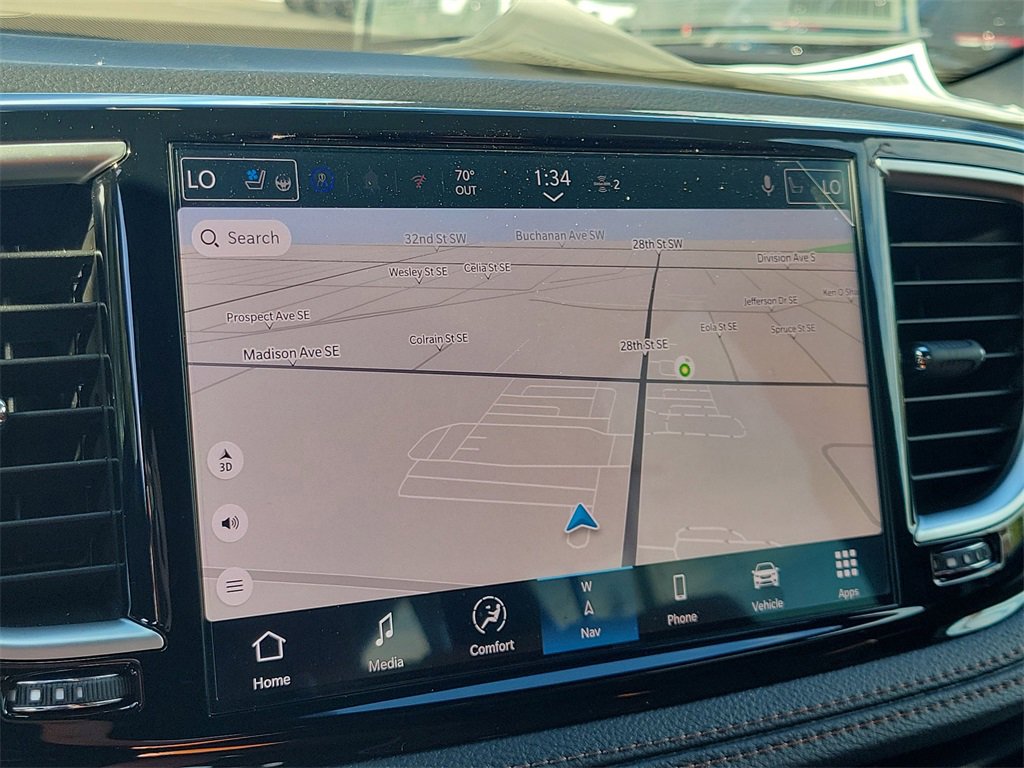 New 2026 Chrysler Pacifica Pinnacle image 32
