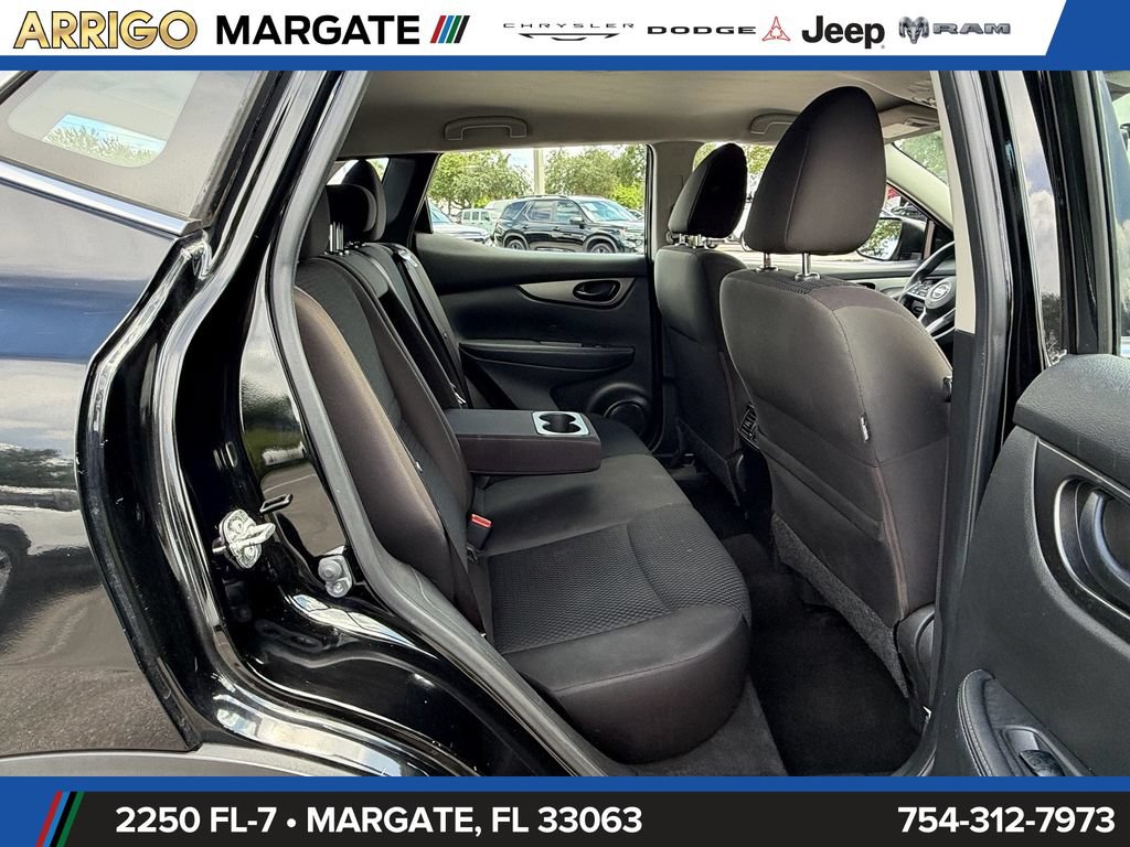 Used 2019 Nissan Rogue Sport S w/ Appearance Package FWD image 15