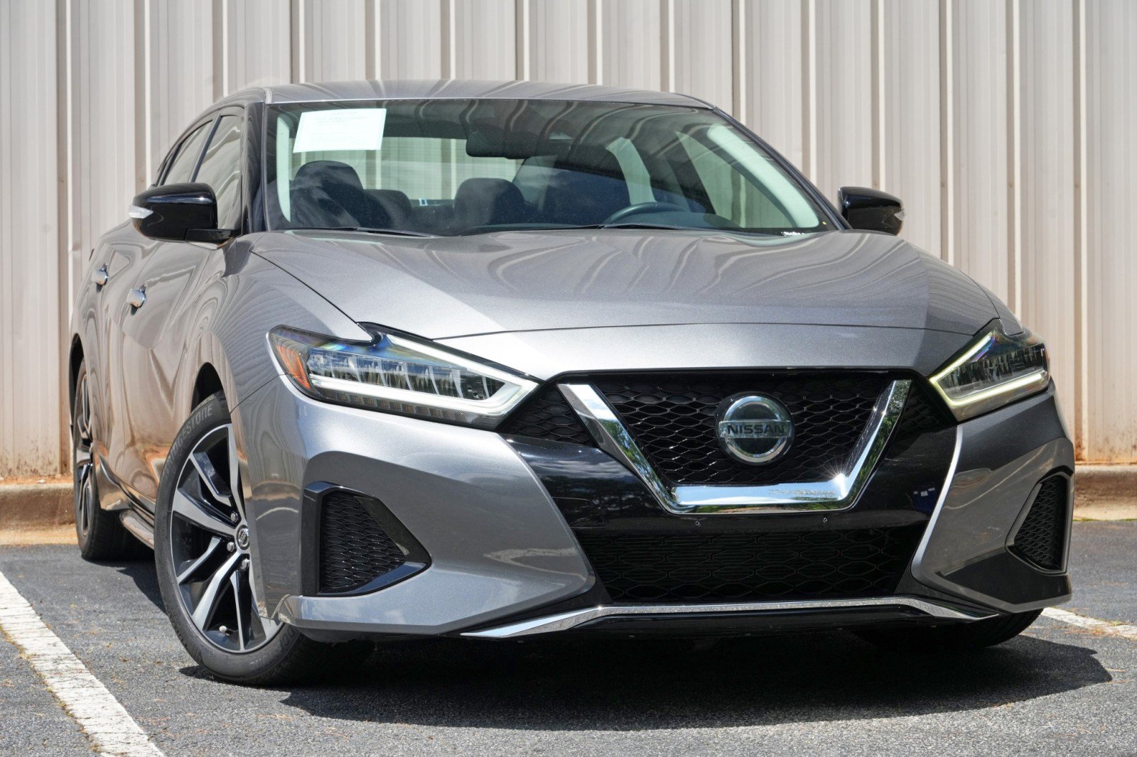 Used 2021 Nissan Maxima 3.5 SV w/ Floor Mat Group FWD image 2