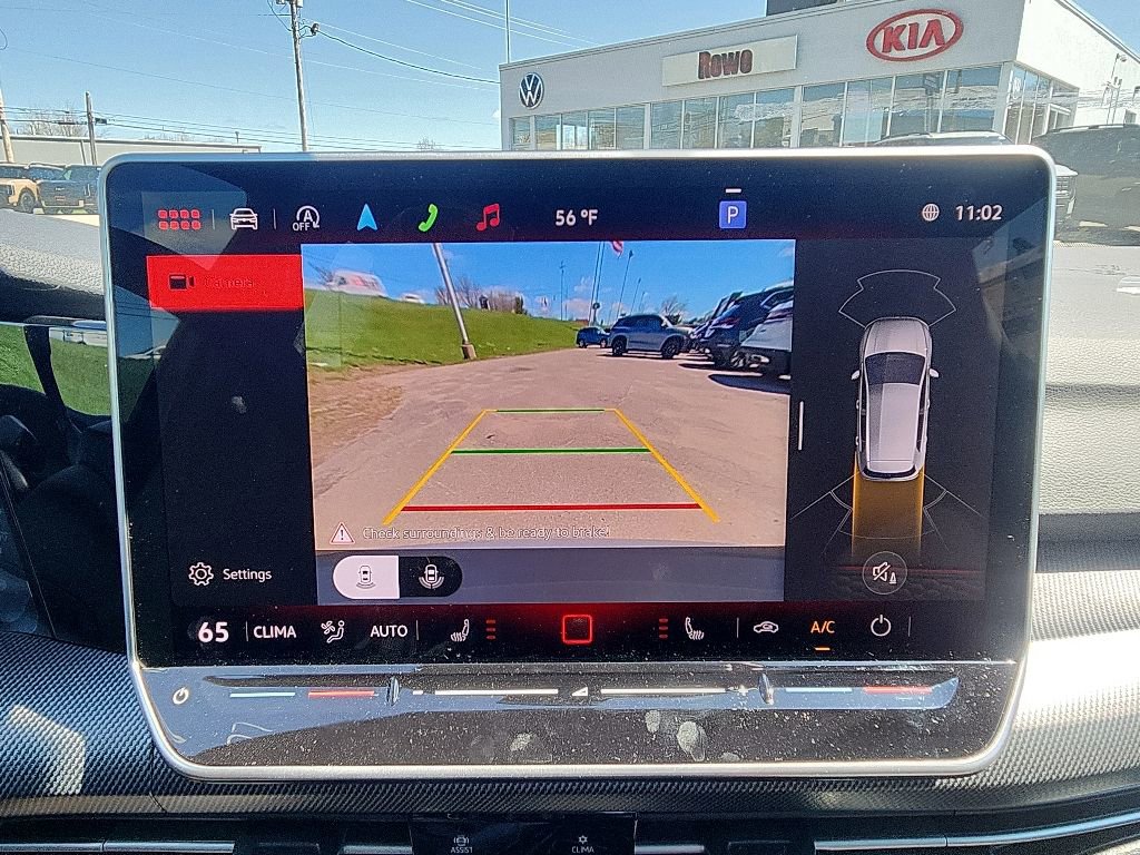 New 2026 Volkswagen GTI SE FWD image 16
