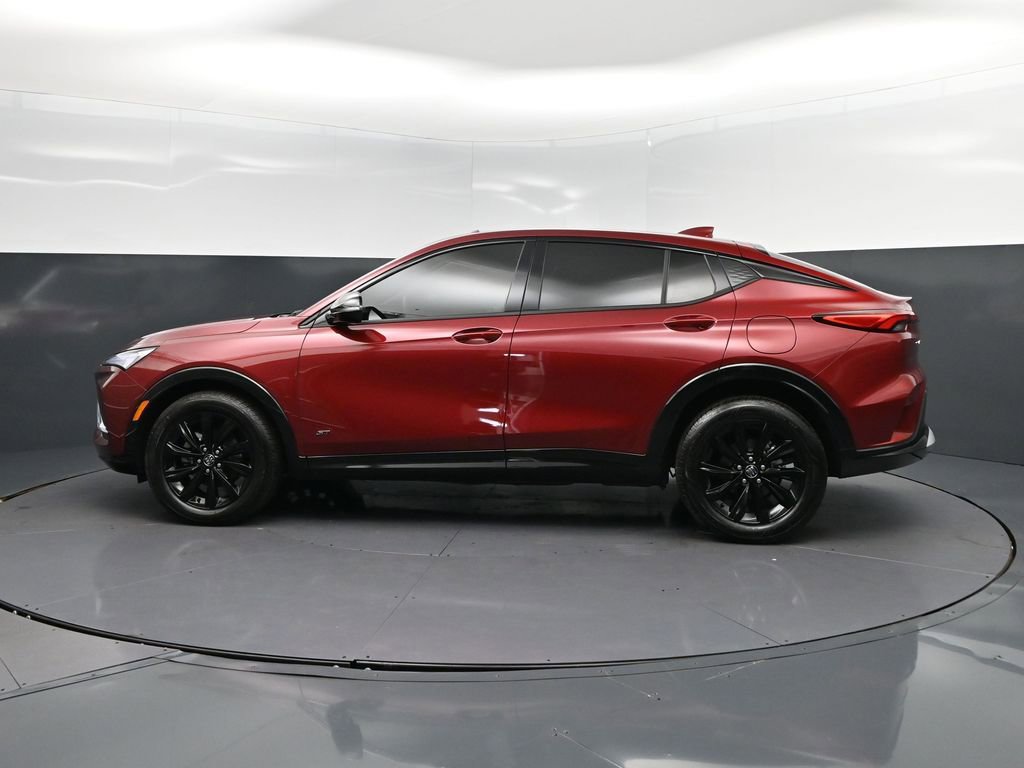 Used 2025 Buick Envista Sport Touring w/ Convenience II Package image 4