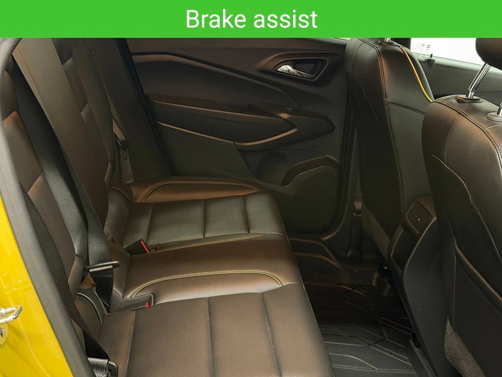 Used 2025 Chevrolet Trax ACTIV w/ Driver Confidence Package FWD image 17