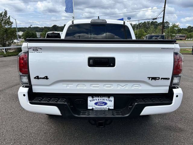 Used 2017 Toyota Tacoma TRD Pro AWD/4WD image 4