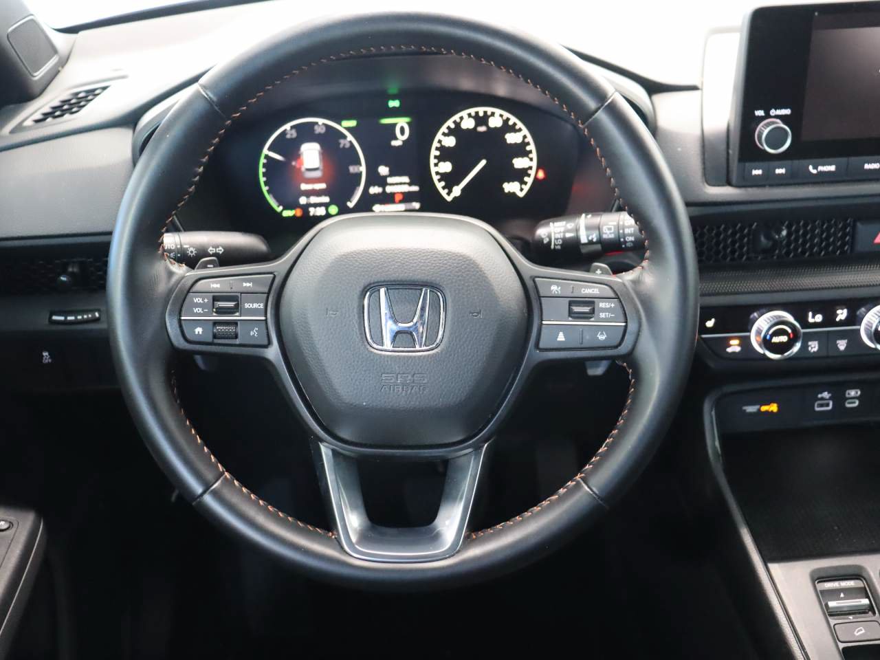 Used 2025 Honda CR-V Sport image 9