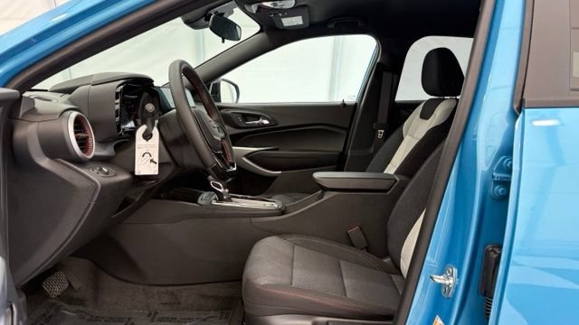 New 2026 Chevrolet Trax RS w/ Driver Confidence Package FWD image 11