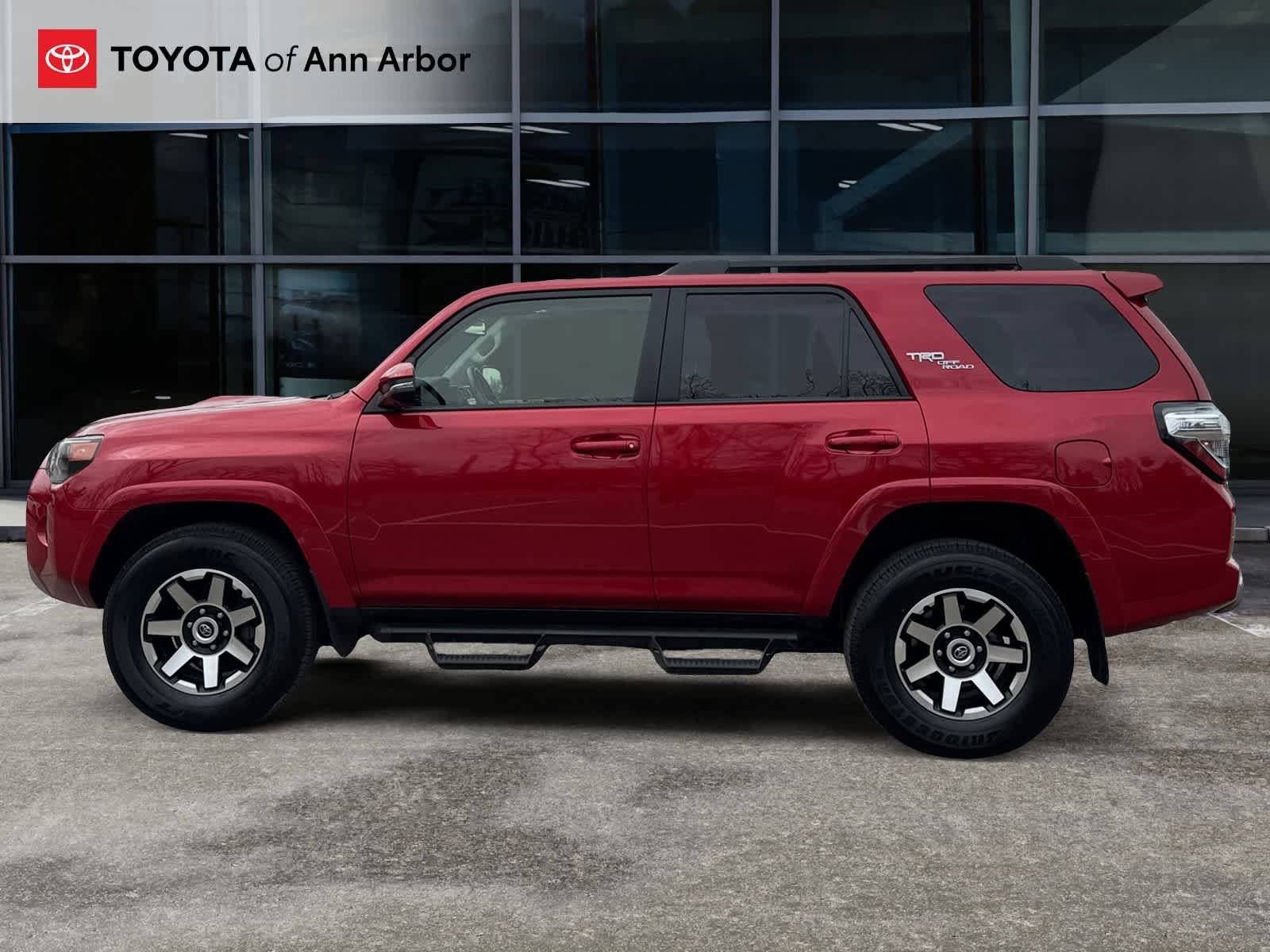 Used 2024 Toyota 4Runner TRD Off-Road Premium w/ Off Road Premium Plus Package AWD/4WD image 10