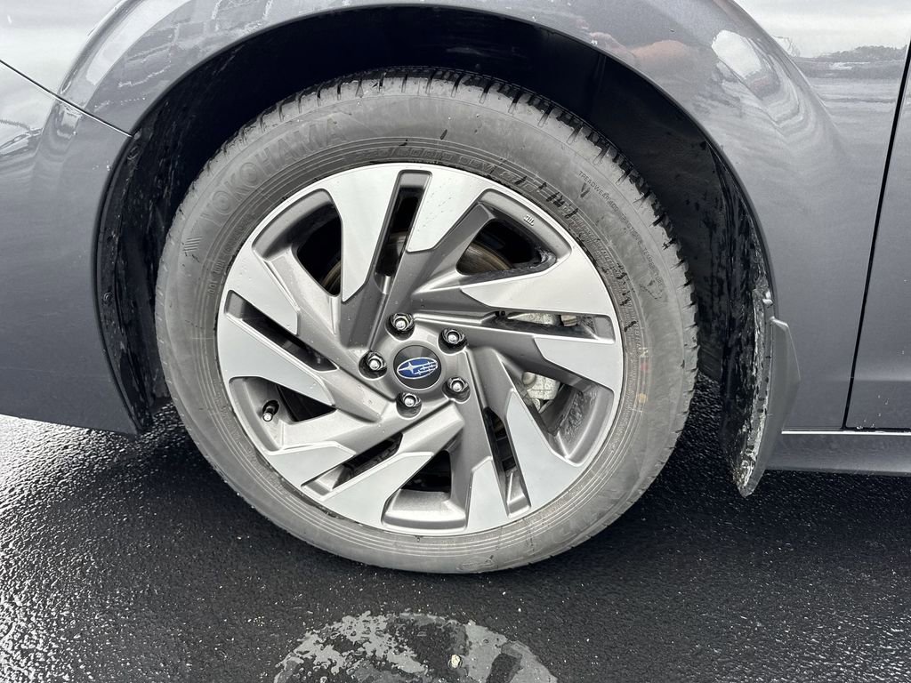 Used 2025 Subaru Legacy Limited w/ Tech Package #2 AWD/4WD image 10